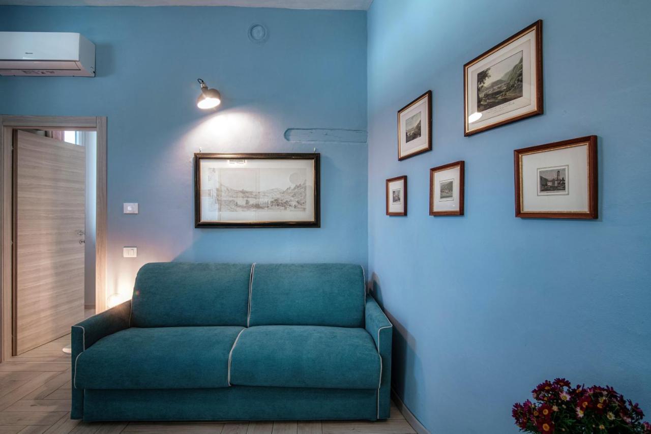 コモBarbablue Flat - The House Of Travelersアパートメント エクステリア 写真